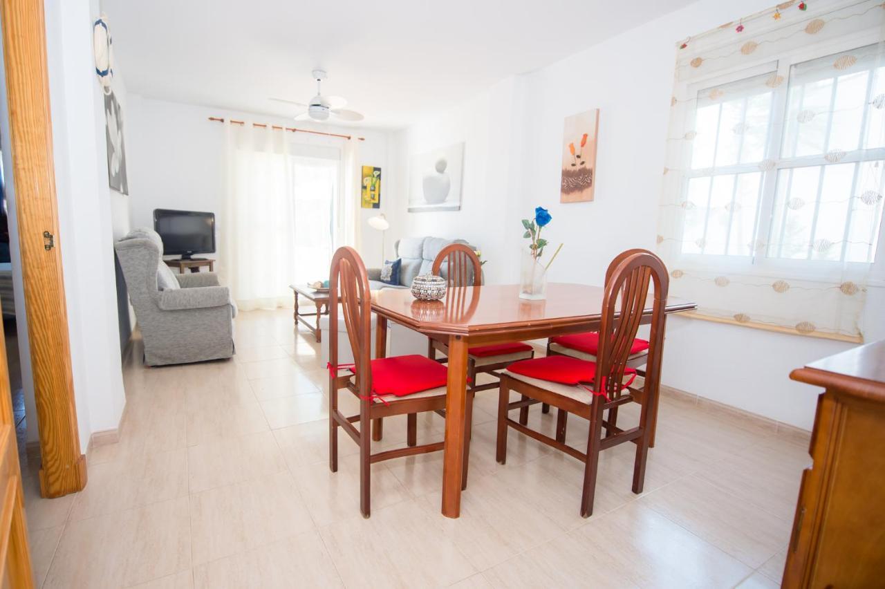 Apartamentos Rotonda コニル・デ・ラ・フロンテラ エクステリア 写真