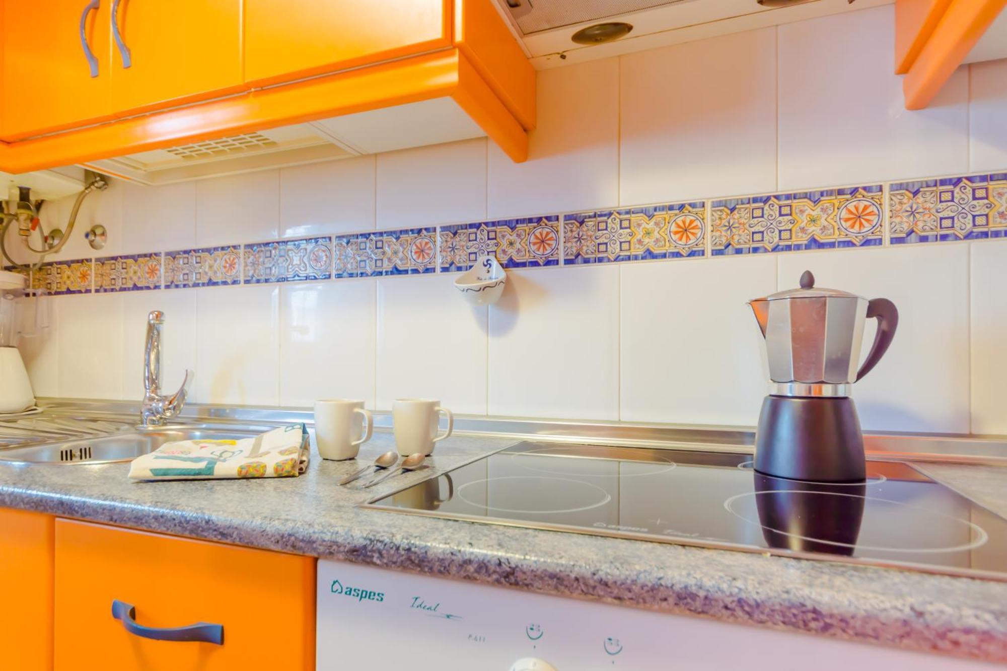 Apartamentos Rotonda コニル・デ・ラ・フロンテラ 部屋 写真