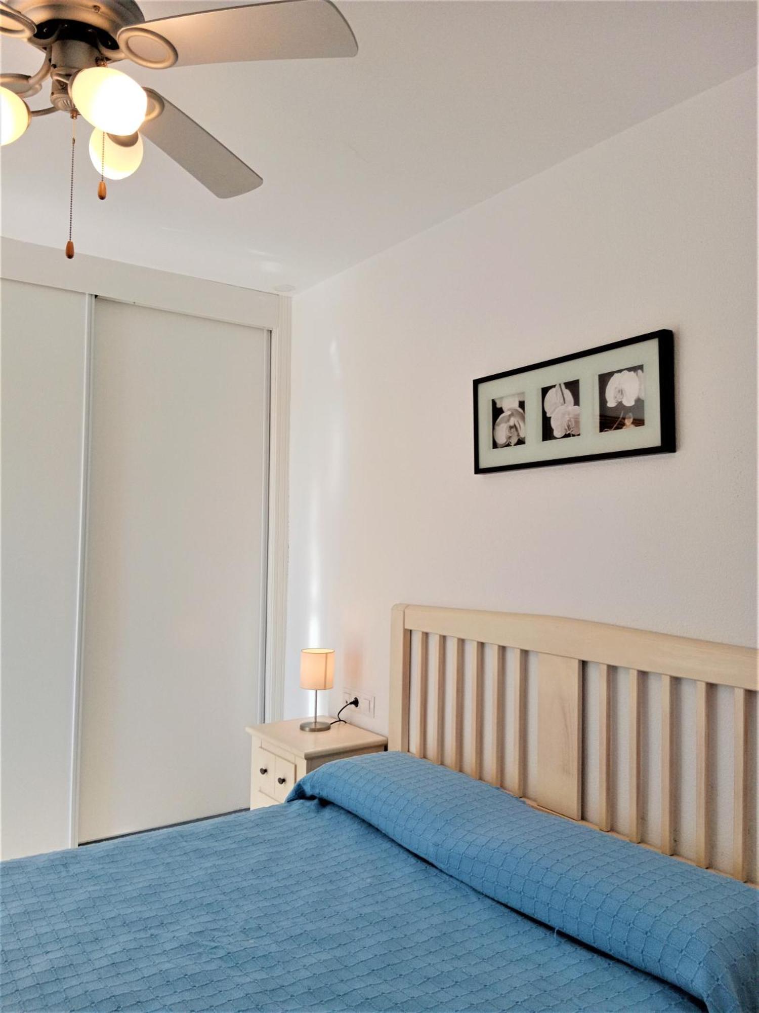 Apartamentos Rotonda コニル・デ・ラ・フロンテラ エクステリア 写真
